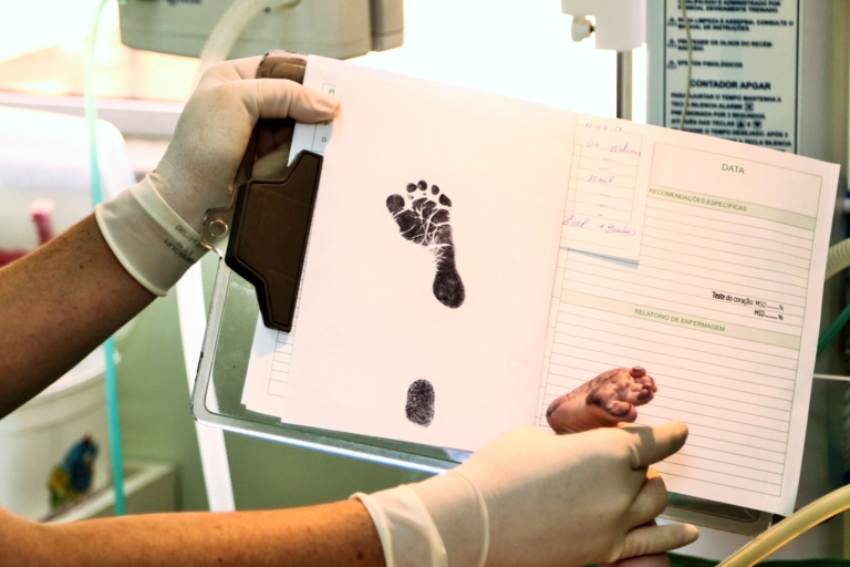 Medicaid Kesintileri Anne ve Bebek Sağlığını Olumsuz Etkiliyor