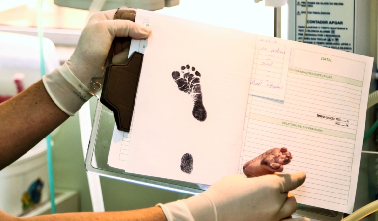 Medicaid Kesintileri Anne ve Bebek Sağlığını Olumsuz Etkiliyor