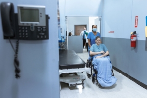 Netflix'ten 'Miracles of the ER': Acil Servisteki Zorluklar